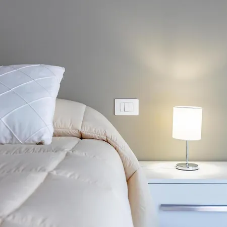 Rosina's House By Rentbeat Apartment *